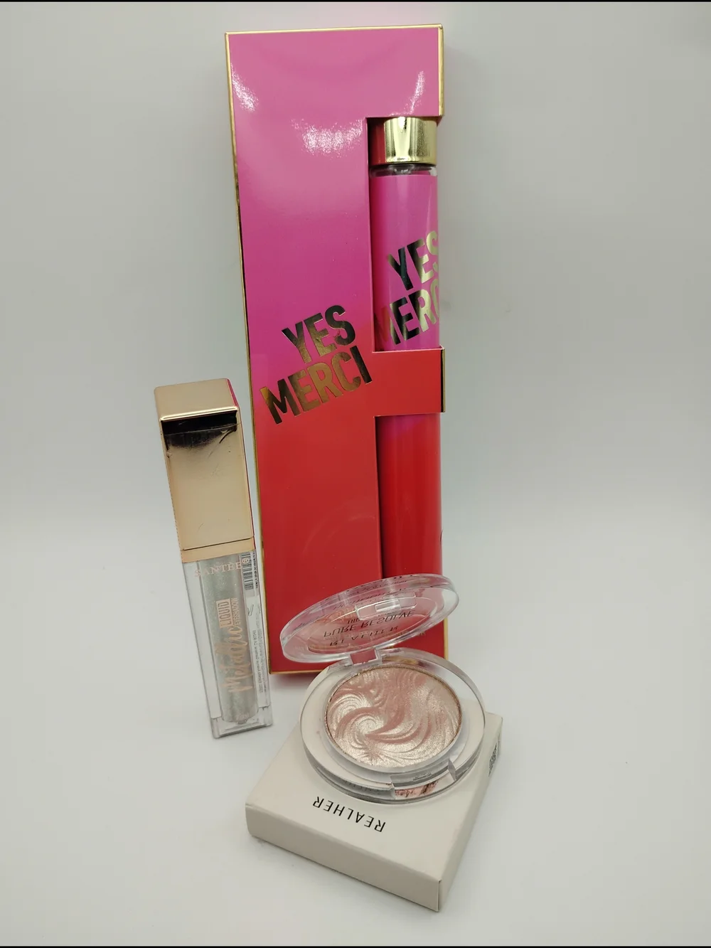 RealHer Shimmer Highlighter & Shimmer Liquid Eyeshadow With Yes Merci Fragrance